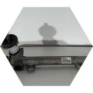 Рулевая рейка с тягами и наконечниками