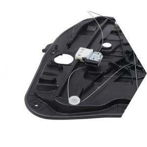 Механизм стеклоподъемника снят для ремонта