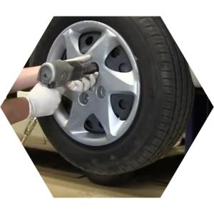 снятие колеса на Хендае