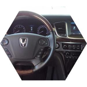 руль в салоне Экуса