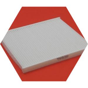 салонный фильтр на красном фоне