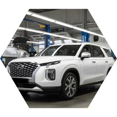 Хендай Палисад готовится к компьютерной диагностике в автотехцентре