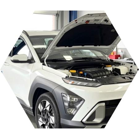 Хендай Кона на ремонте в автотехцентре