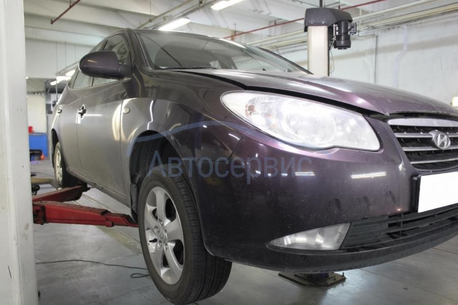 Хендай Элантра в ходе ремонта ходовой части